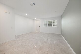 2024 Luzon Ln in Chula Vista, CA - Building Photo - Building Photo