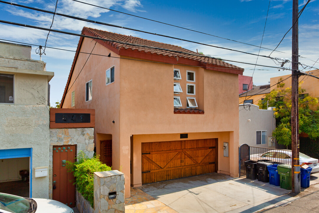 439 Carroll Canal in Venice, CA - Building Photo