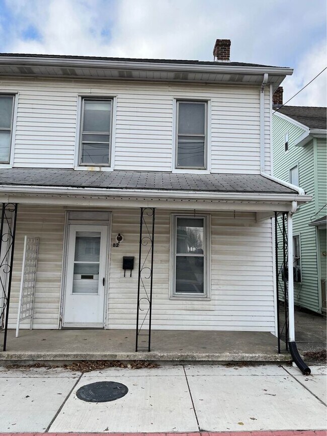82 N Main St Rentals in Spring Grove, PA