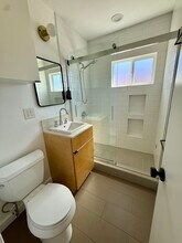 11605 W Washington Blvd, Unit D in Los Angeles, CA - Building Photo - Building Photo