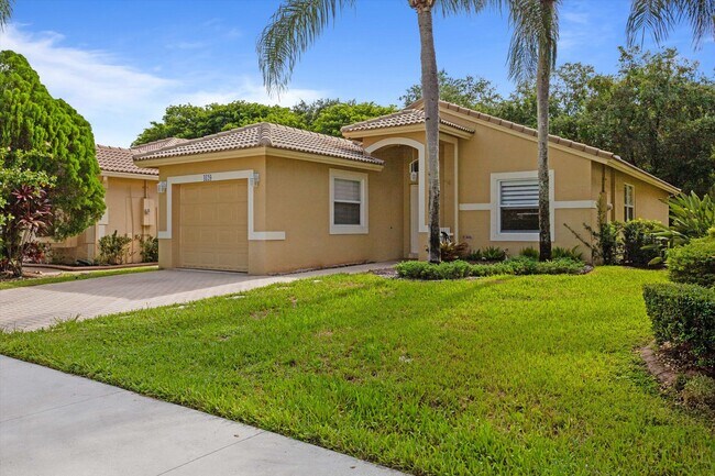 4120 Sapphire St in Weston, FL - Foto de edificio - Building Photo