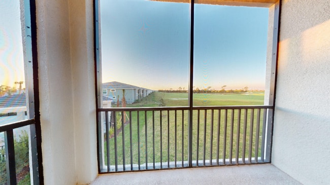 17595 Opal Sand Dr in Venice, FL - Foto de edificio - Building Photo