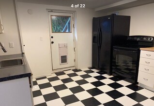 5522 SE Ramona St in Portland, OR - Building Photo - Building Photo