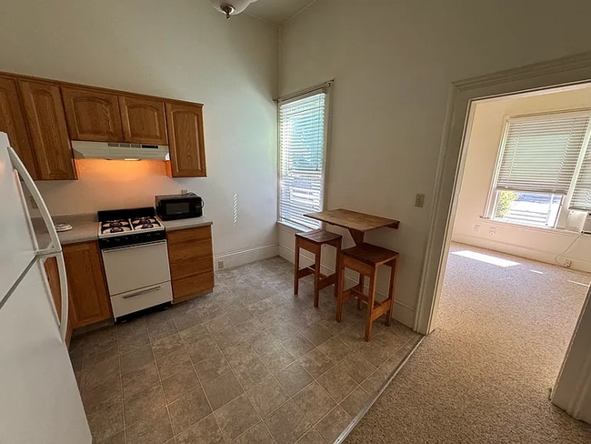 1749 Santa Barbara Ave in San Luis Obispo, CA - Building Photo - Building Photo