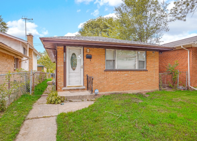 property at 11634 S May St
