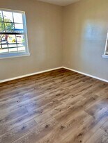 212 S Fillmore St in San Angelo, TX - Building Photo