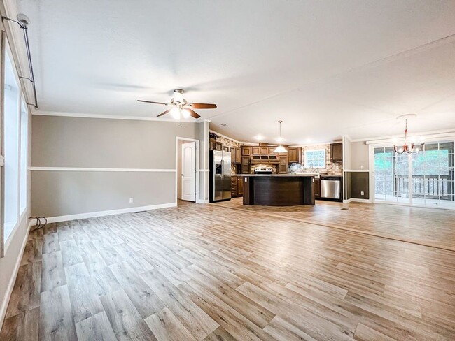 7713 Pontchartrain Rd in Wilmington, NC - Building Photo - Building Photo