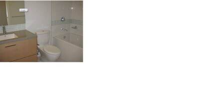 10777 University Dr in Surrey, BC - Building Photo - Building Photo