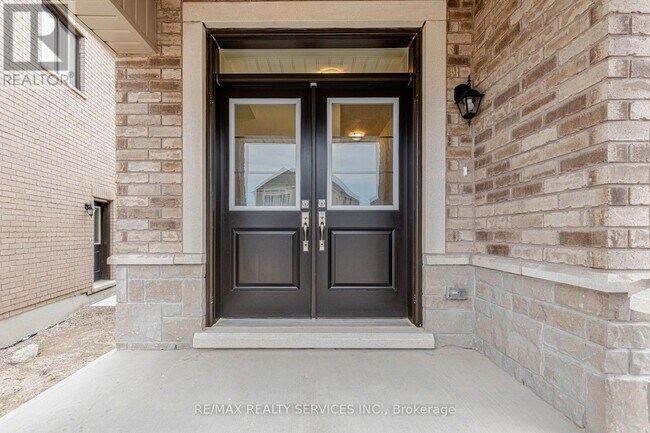 66 Circleview Cres in Brampton, ON - Building Photo - Building Photo