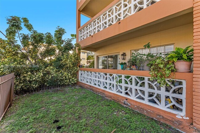 property at 11840 NE 19th Dr