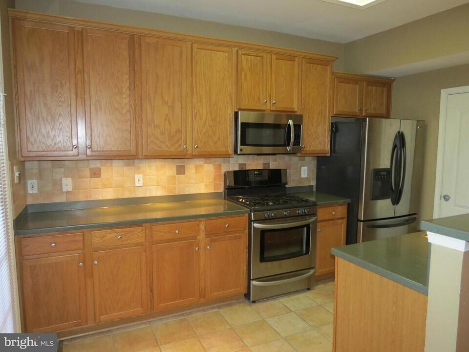 2207 Kimball Pl in Silver Spring, MD - Building Photo
