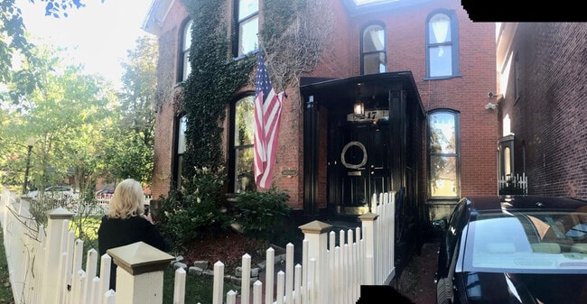 247 Georgia St in Buffalo, NY - Building Photo - Building Photo