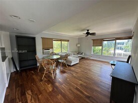 90 Isle of Venice Dr in Fort Lauderdale, FL - Building Photo