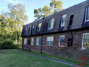 441 Harding Pl in Nashville, TN - Foto de edificio - Building Photo