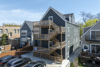 3450 N Troy St in Chicago, IL - Building Photo - Building Photo