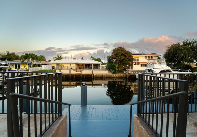 1016 NE 26th Ave in Pompano Beach, FL - Building Photo - Building Photo