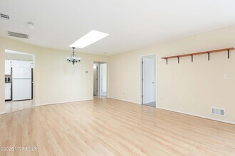 90 Puffin Glade in Berkeley Township, NJ - Building Photo - Building Photo