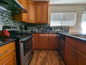 622 Old San Francisco Rd in Sunnyvale, CA - Building Photo - Building Photo
