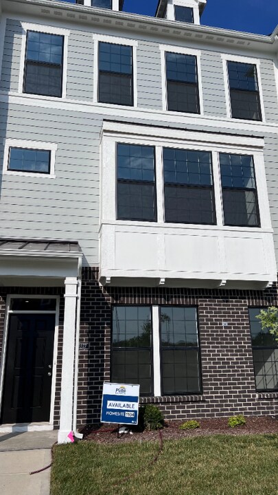 3277 Morab Dr in Zionsville, IN - Building Photo
