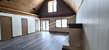 114 Bryan St in New Castle, PA - Building Photo - Building Photo