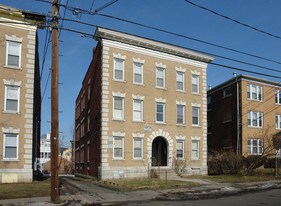 42 South St in Hartford, CT - Building Photo