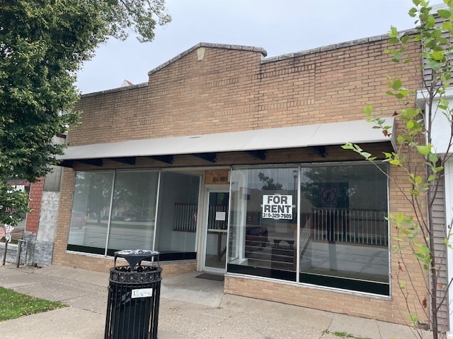 property at 1537 1st Ave SE