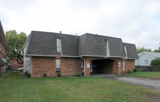 695 Riverview Dr in Columbus, OH - Building Photo