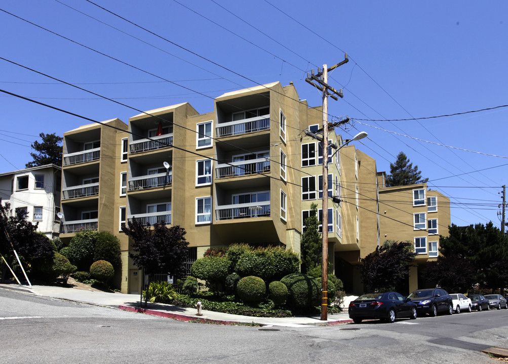 765 Rand Ave in Oakland, CA - Foto de edificio