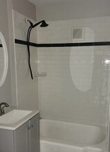 127 Smalley St, Unit 2 in New Britain, CT - Building Photo - Building Photo