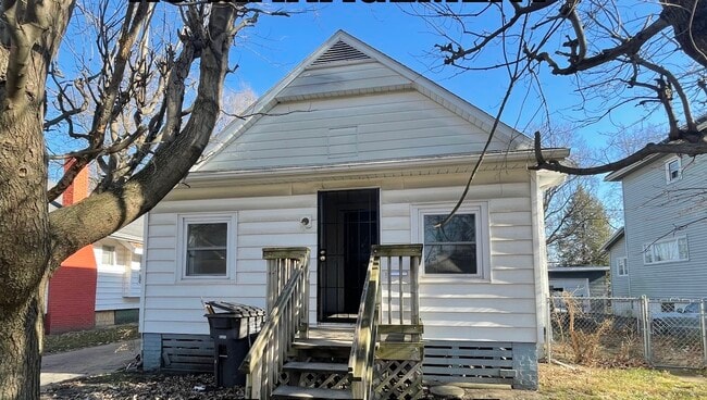 property at 11 Cronkhite Ave