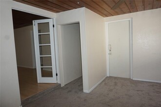 4845-4825 25th Ave N in St. Petersburg, FL - Foto de edificio - Building Photo