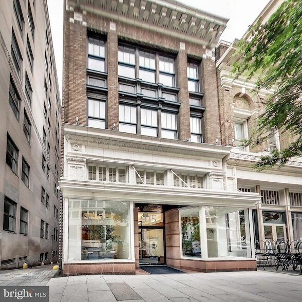 property at 915 E St NW