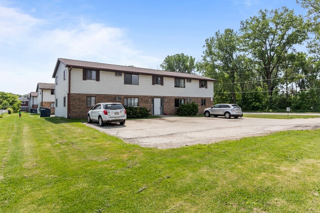 1530-1550 Moraine Ter in Green Bay, WI - Building Photo - Building Photo