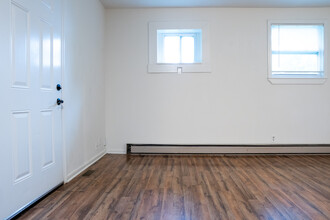 920 Granada Ave, Unit B in Nashville, TN - Building Photo - Building Photo