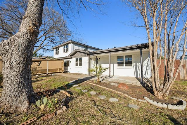 property at 5124 Laurel Ln