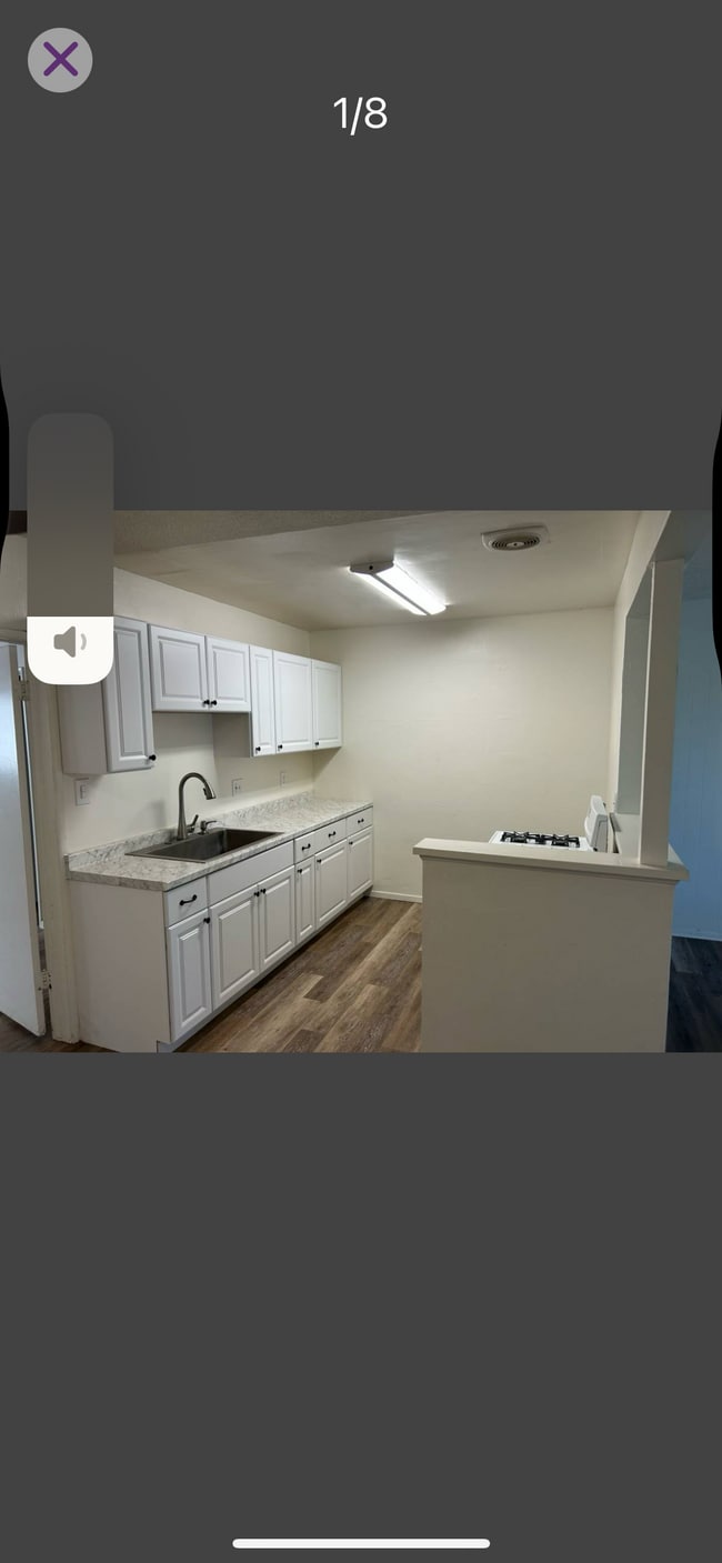 902 S Citron St, Unit 5 in Anaheim, CA - Foto de edificio - Building Photo