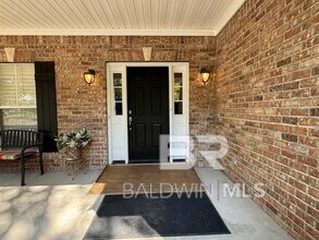 10101 Emmanuel St in Daphne, AL - Building Photo - Building Photo