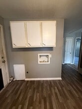 2119 W Nichols St in Springfield, MO - Building Photo - Building Photo