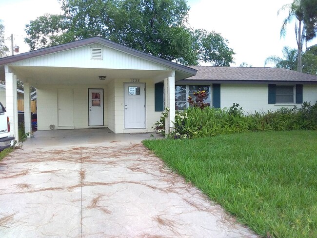 property at 1025 Lemon Bay Dr