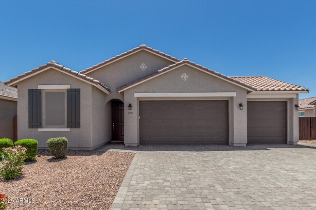 17973 W Ashley Dr in Goodyear, AZ - Building Photo - Building Photo
