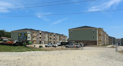 Albany Corners in Westerville, OH - Building Photo - Building Photo