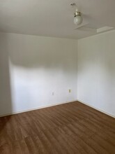 11002 SE Petrovitsky Rd in Renton, WA - Building Photo - Building Photo