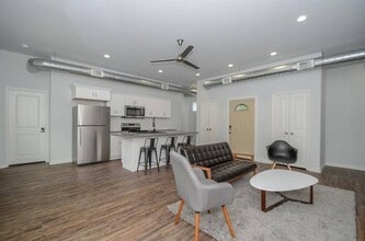 3424-3426 Tuam St in Houston, TX - Building Photo - Building Photo
