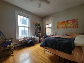 9 Story St, Unit 2 in Cambridge, MA - Foto de edificio - Building Photo