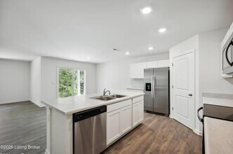 156 Coral Springs Parkway in Brooks, KY - Building Photo - Building Photo