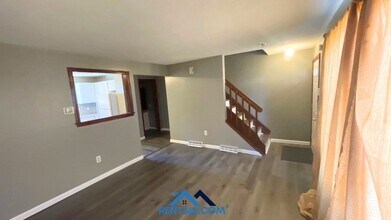 65 Wisteria St, Unit 2403 in Springfield, MA - Building Photo - Building Photo