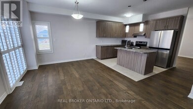 55 Hildred St in Welland, ON - Building Photo - Building Photo