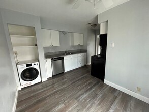 Sunrise Apartments in Clovis, CA - Foto de edificio - Building Photo