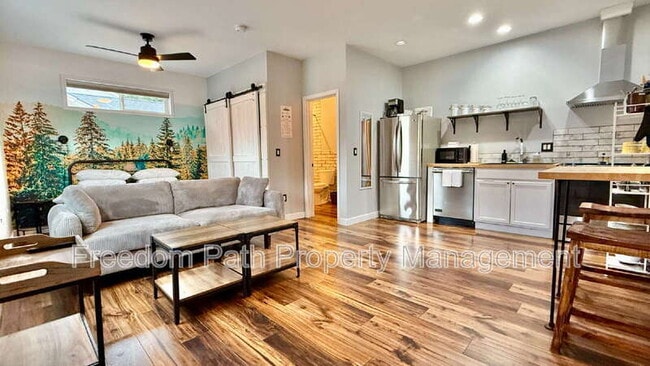 543 S 9th St in Coeur d'Alene, ID - Building Photo - Building Photo