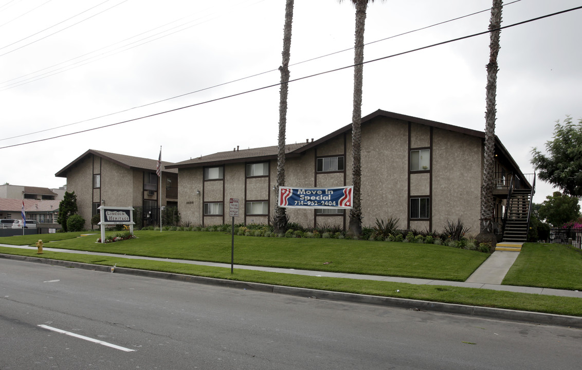 Lincoln Heritage in Anaheim, CA - Building Photo